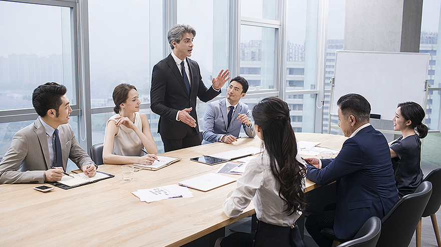 ׯ�к���Ϸ(�й�)�ɷ����޹�˾-����